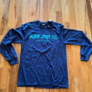 Ron Jon Surf Shop long sleeve NWT Size L non smoking no holes navy blue